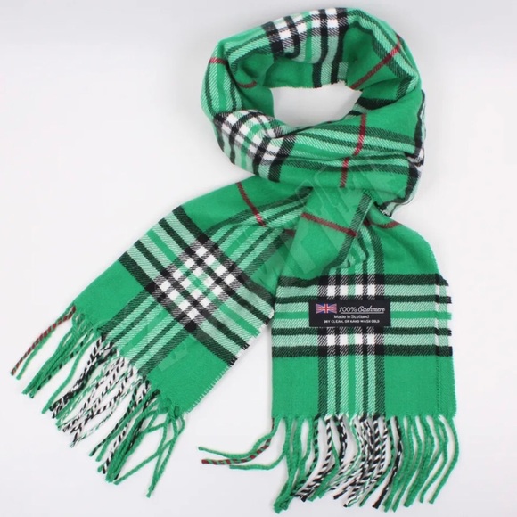 Cashmere Scarf Green - Picture 4 of 8